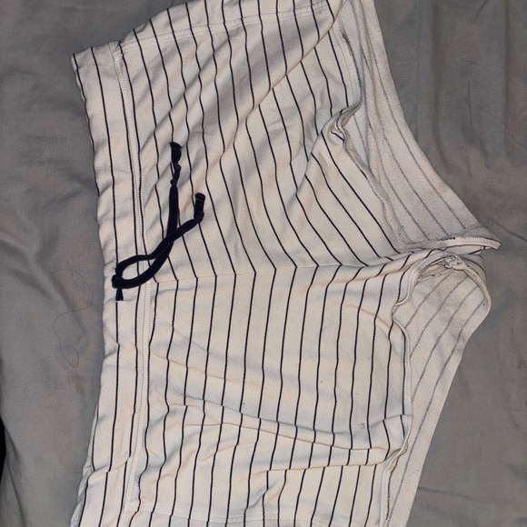 Shorts Bundle (2) - Size XL/XXL - Old Navy - Picture 4 of 6